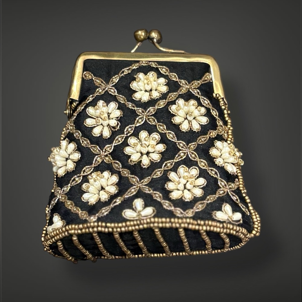Vintage David Jeffery Pearl Beaded Coin Purse